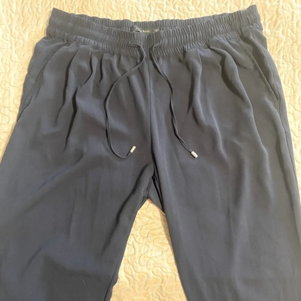 “ZARA” Lightweight Cuffed Drawstring Pant